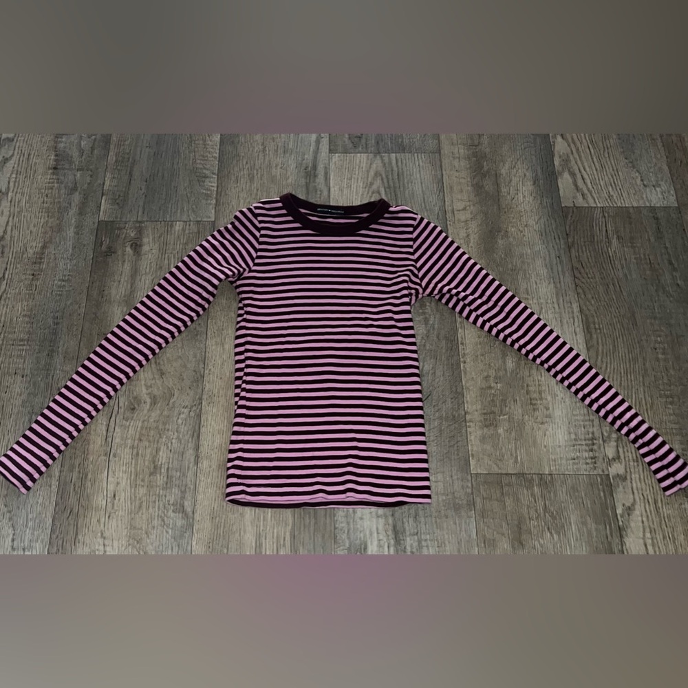 Brandy Melville Long Sleeve Top